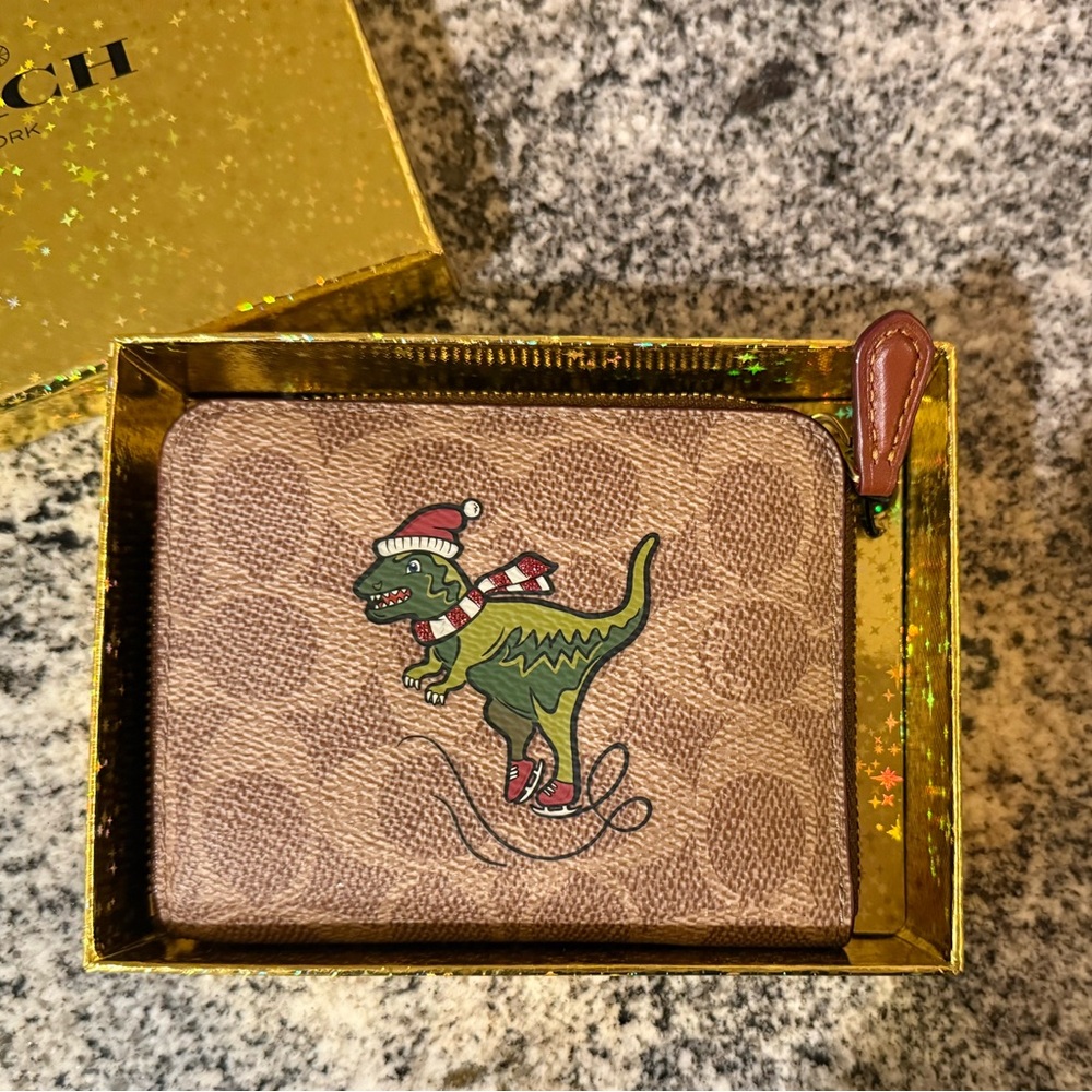New Coach Rexy Skating Wallet in gold gift box